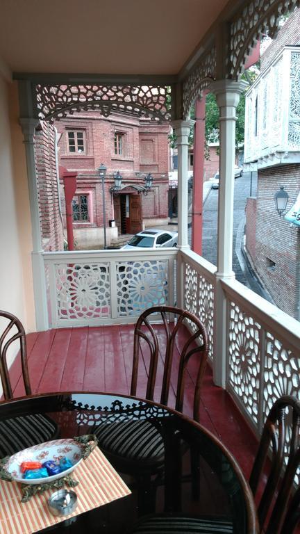 Anano Apartment On Botanikuri Tbilisi Room photo
