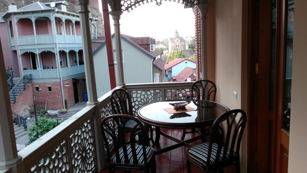 Anano Apartment On Botanikuri Tbilisi Room photo