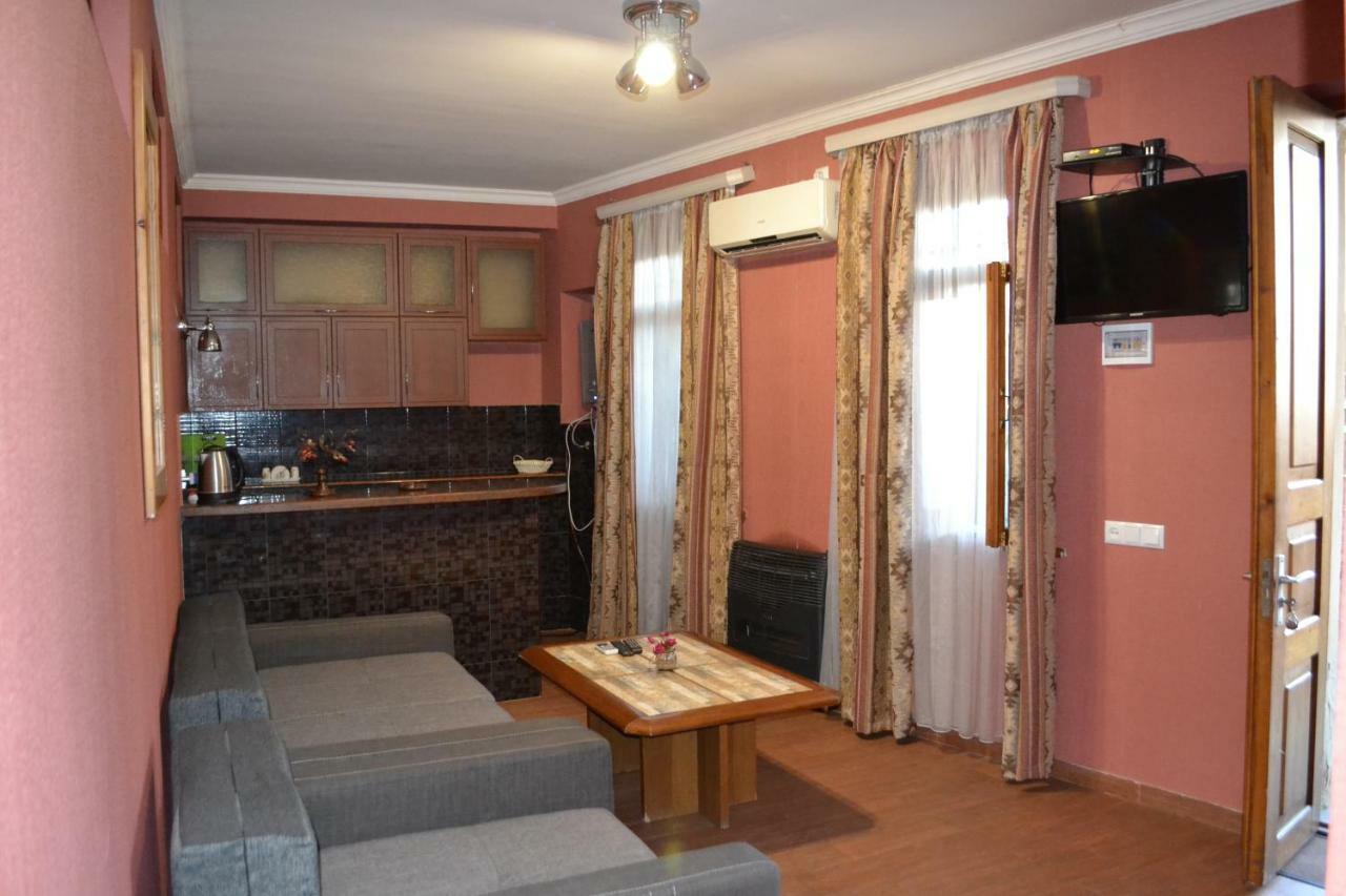 Anano Apartment On Botanikuri Tbilisi Exterior photo